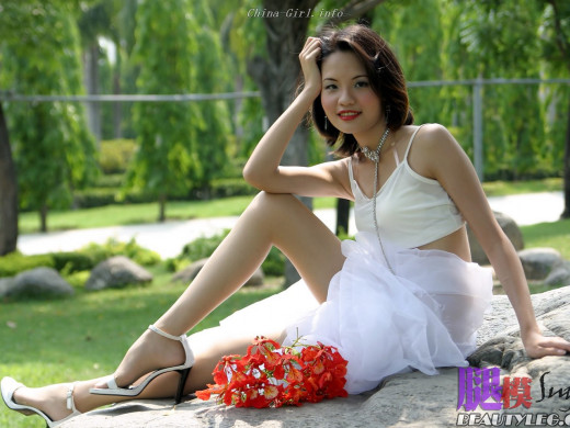 270468 (a): :1280x960